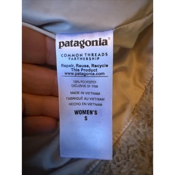 Patagonia Women’s S Furry Fleece Vest Beige Full Zip Sherpa Pile Retro Style - Picture 6 of 7